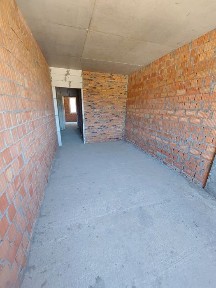 Двокімнатна квартира, зданий будинок! Виїзд на Київ!