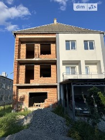 Крушельницької вулиця, Гаї Шевченківські, вул. Крушельницької 10 • ID 34588877