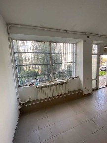 Оренда комерційного приміщення по вул. Роксолани