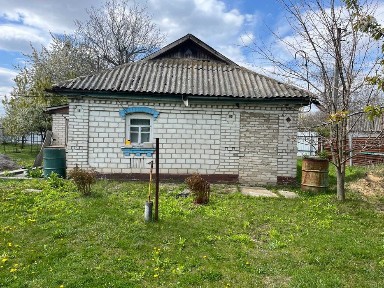 продаж хати с. Заозерне