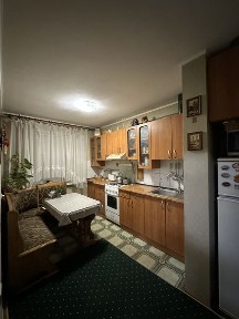 Продаж 3 кімнатної квартири на Словʼянці