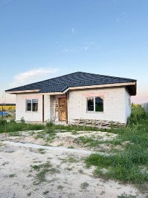 Приватний будинок на стадії будівництва (Залісся)