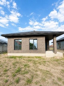 Продаж будинок с. Боратин | Луцький район | 105 м2 + тераса | 6 соток | газ по вулиці | майстер-спальня