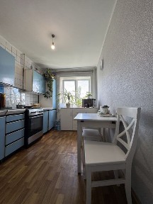 Продаж 3 кімнатної квартири по вул Незалежності Попова