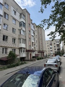 Продаж 2-о кімнатної квартири на пр. Відродження! Розтермінування!
