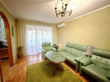 Продаю 3к квартиру в центрі Корабельного. Заходь і живи! Сертифікат+