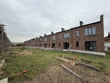 Продаж 2 поверхового таунхауса 95 м2 З центральними комунікаціями