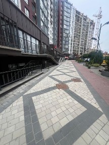 Продаж зданого комерційного приміщення в ЖК Княгинин