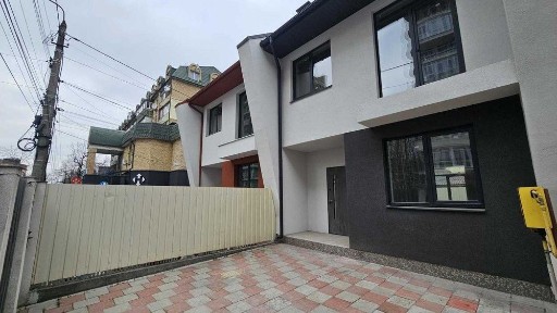 БЕЗ КОМІСІЇ, готовий таун в Центрі Ірпеня. Сертифікат, Іпотека ТАК
