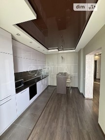 Дніпровська набережна, Київ, наб. Дніпровська 1 • ID 33628289