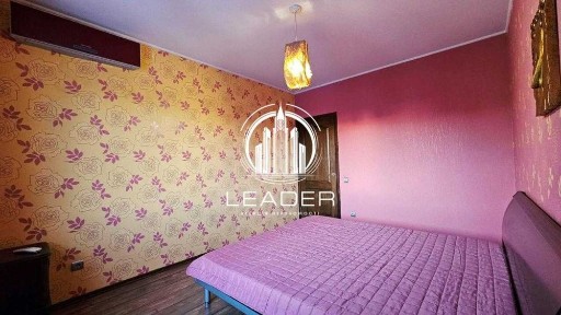 Спальня + кухня-студия 74 м2, Урловская, 19, м. Позняки - Осокорки 15 мин.