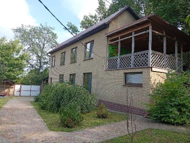 Продам будинок у шикарному місці. 10 хв. до метро Холодна Гора