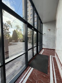 ЖК «Центральний преміум» 1-й буд, 40 м. кв., 6 пов. Мінімальне оформлення