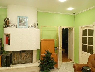 Продаж. 3к кв. Cталінка. 124м2. Ремонт. Поруч інститут МВ.