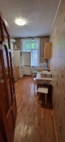 Здам в оренду 3х к. кв. в центрі міста Коростишів.