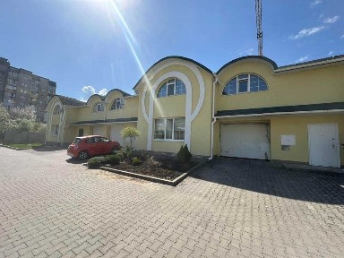 Продаж Таунхауса мікрорайон Озерна