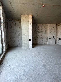 Оренда фасадного комерційного приміщення в новобудові Містечко Підзамче. Брама