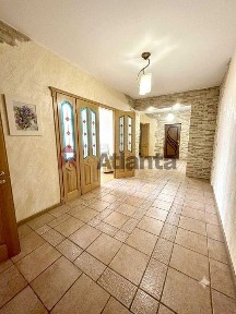Тенистая! Просторная 3-комнатная квартира 150 м² с паркоместом