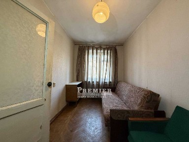 2-кімнатна квартира 43м2 Середньофонтанська/ пр. Лесі Українки Цегляний будинок 2-й поверх Балкон Газ Парк Море Центр Приморський 40000 уо