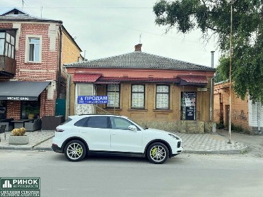 вулиця Юліана Матвійчука, мікрорайон Центр, район Київський, Полтава, вул. Юліана Матвійчука, площа 37 кв. м • ID 34593397