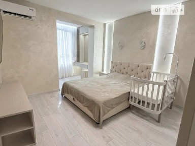 Продаж 1к квартири 45.4 кв. м на вул. Співдружності • ID 34592069