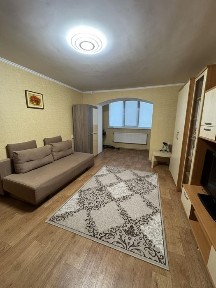 Хороша квартира в новому будинку (п3)