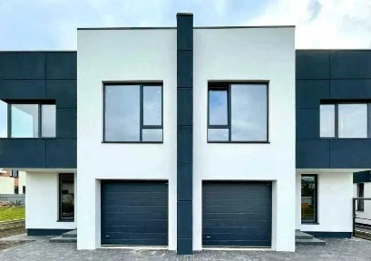 Вітаю. Продам Будинок 135 м2, гараж, газ. Телефонуйте.