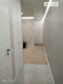 Лесі Українки бульвар, район Печерський, Київ, метро Печерська, бул. Лесі Українки 10А • ID 34596118