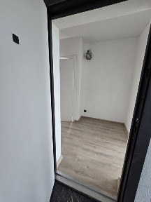 Квартира з сучасним ремонтом
