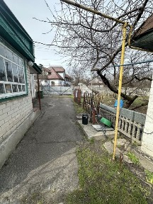 Продаж будинку в Дахнівці біля Дніпра.