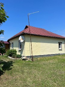 Будинок на Дніпрі, с. Загатка