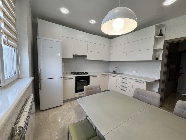 Продам Зубарева 34 2 комнатная, с ремонтом