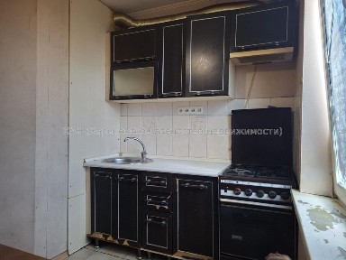 Продам 2 ком. кв. с кап. ремонтом. 520 м/р Салтовка. К05
