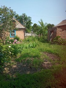 Продам маленький будинок