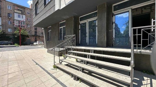 ПРОДАЖ: комерційне приміщення в ЖК KИЇВSKY|ЦЕНТР| 172.6 м2