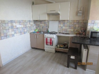 2к. квартира на первой линии, Приморская.