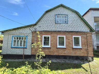 Продам будинок Космонавтів 7. Можливо по сертифікату