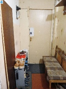 Без %. Продам часть квартиры.