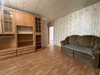 Продам 3-ри кімнатну квартиру, Кривий Ріг, Саксаганський р/н