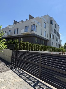 Продаю квартиру в новостройке металлургический район, район Соцгород на против Цирка, квартира для жилья и бизнеса