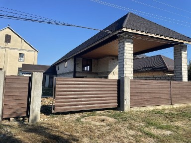 Продаж 2 поверхового будинку 120 кв. м, 4 кімнати, на пров. Бєлінського • ID 34641845
