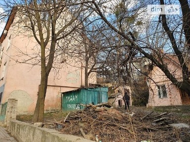 Продаж 1 поверхового будинку з ділянкою на 3.7 сотки, 70 кв. м, 3 кімнати, на вул. Київська 17 • ID 34598916