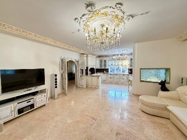 Оренда будинку 270 м², Реактивний пров.