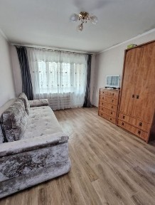 Продаж 1к квартири 37.1 кв. м на вул. Дія Максима • ID 34605807
