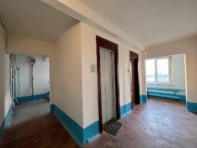 Продам 2к квартиру Поля пр. 44 В