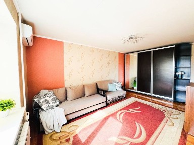Оренда квартири з паркомісцем Братиславська метро Чернігівська