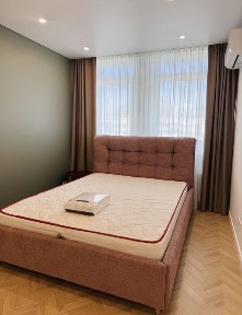 Київ, Шевченківський, Берестейський проспект 11