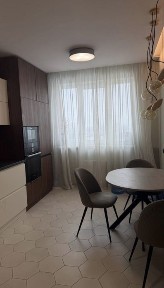 Дизайнерська 2-кімнатна квартира ЖК Микитська Слобода