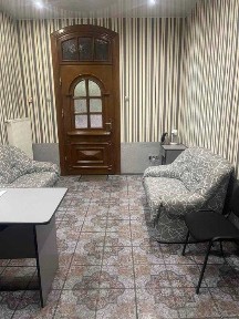 Терміново! Оренда фасад комерційне приміщеня бічна пр. Шевченка центр