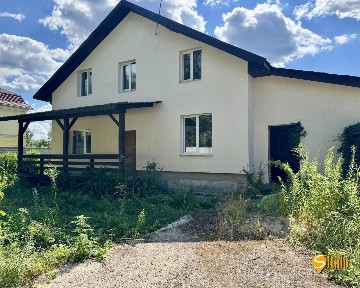 Продаж будинку 250 м², 182-я Садовая вул.